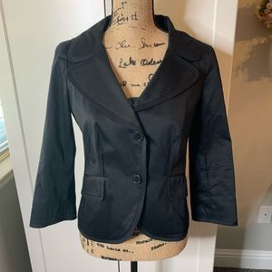 Charles Nolan Crop 2- Button Blazer